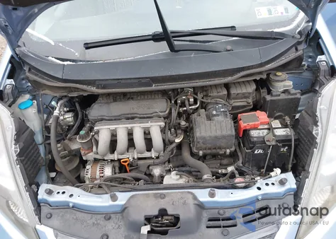 2010 Honda Fit z USA, uszkodzony, nr VIN JHMGE8H25AC029772